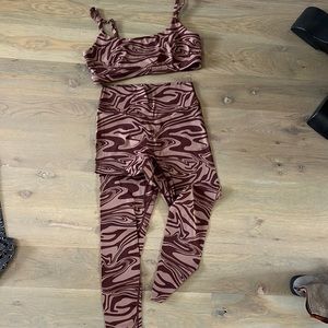 Vitality brown workout set, XL top & bottom